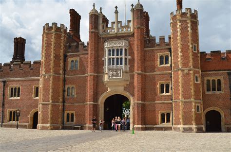 tudor style castle|hampton court palace photos.